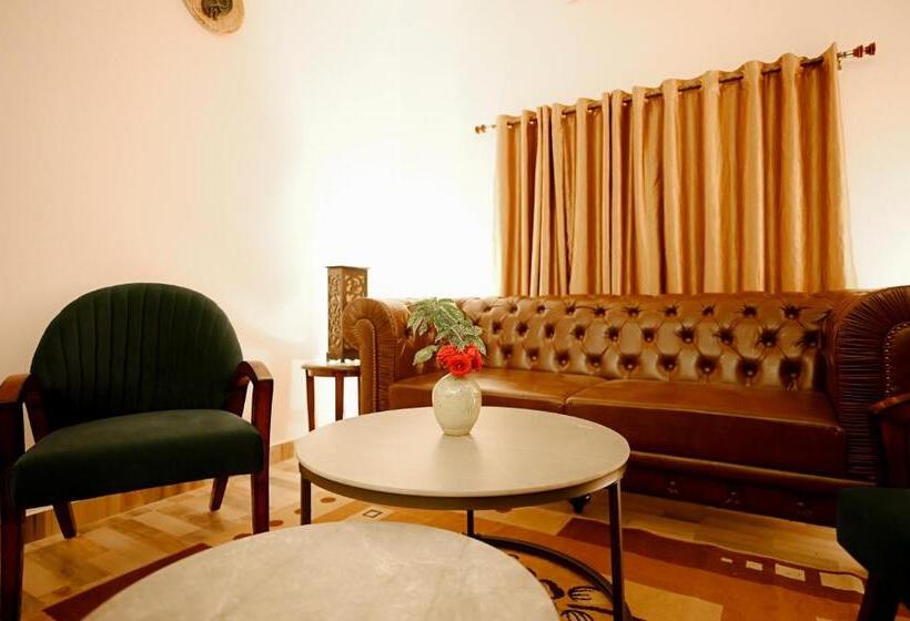 בית מלון כפרי Ustav