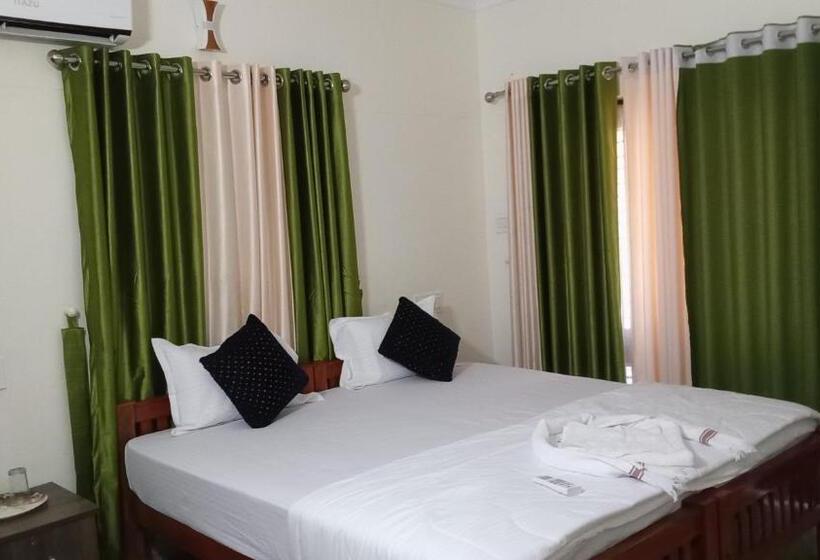 בית מלון כפרי Westbay