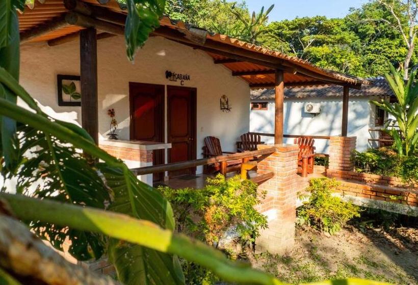 Отель Y Restaurante La Cachamera