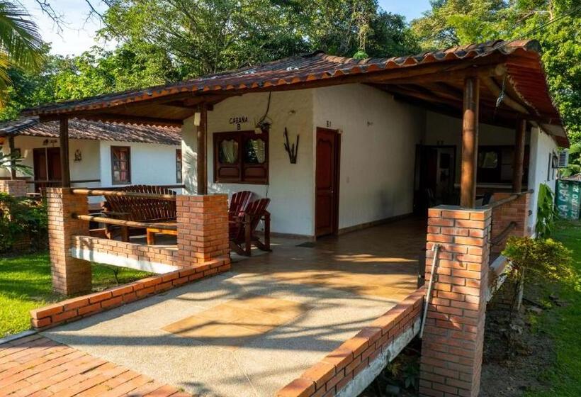 Отель Y Restaurante La Cachamera