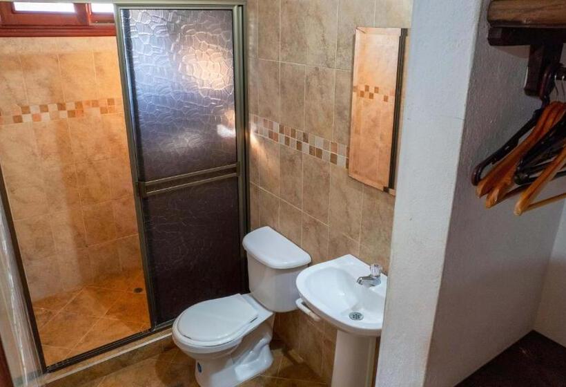 Отель Y Restaurante La Cachamera