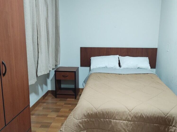 בית מלון כפרי Hostal Yuraq Wasi