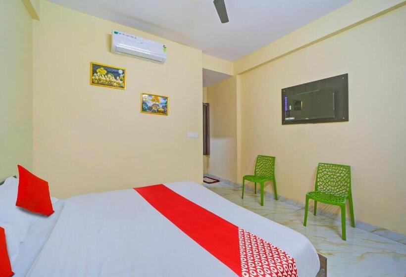 Oyo Hotel Arohi Palace