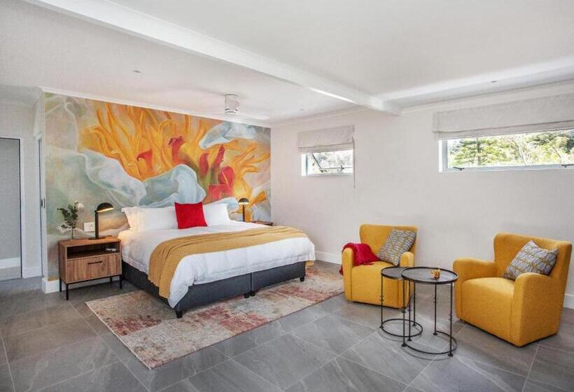 بنسيون Bluemari S Retreat