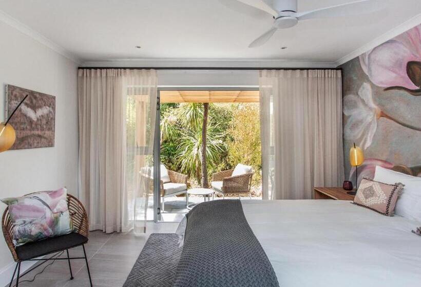 بنسيون Bluemari S Retreat