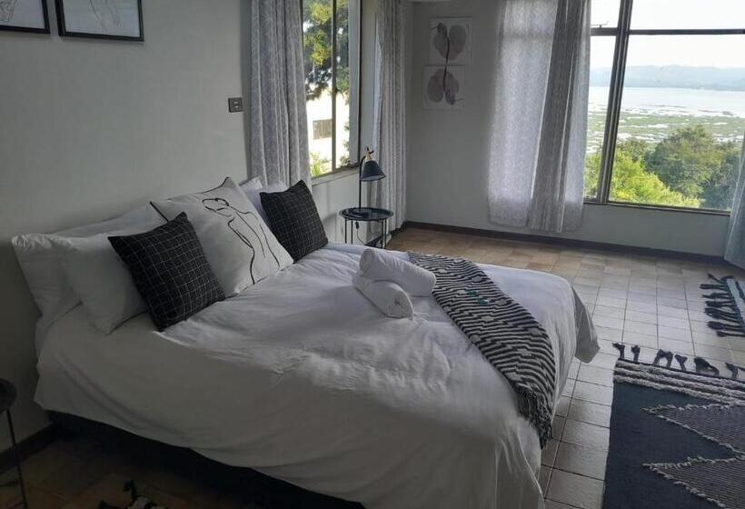 بنسيون Dam House Lodge