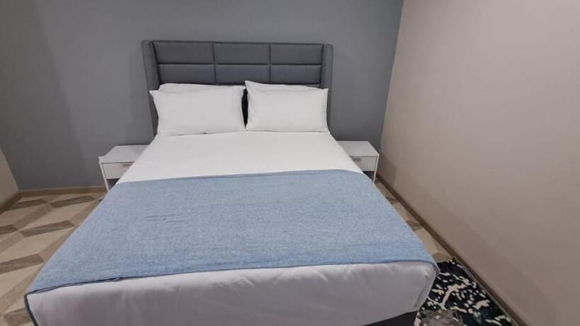 بنسيون Haresca Luxury Accommodation Bellville