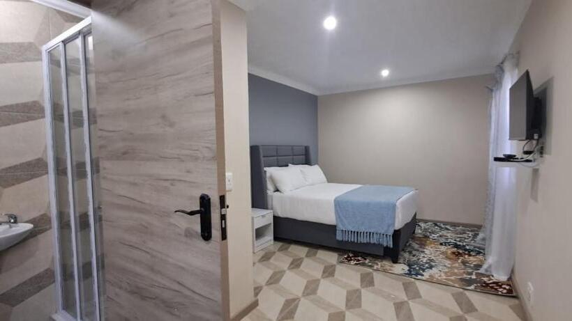 بنسيون Haresca Luxury Accommodation Bellville