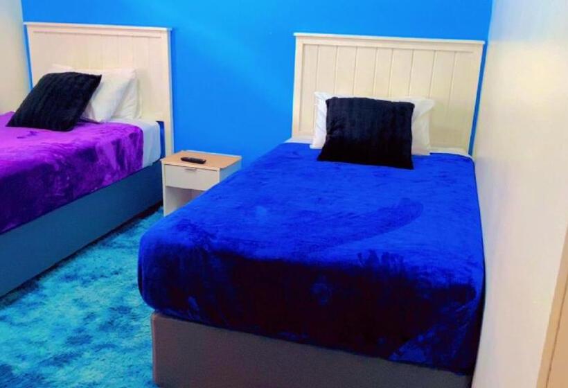 بنسيون Haresca Luxury Accommodation Bellville