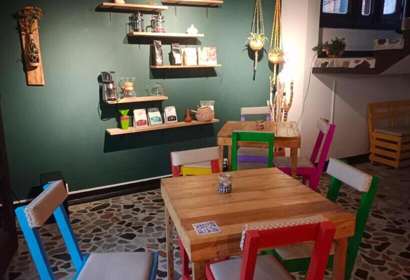 펜션 La Iguana Café Y Más