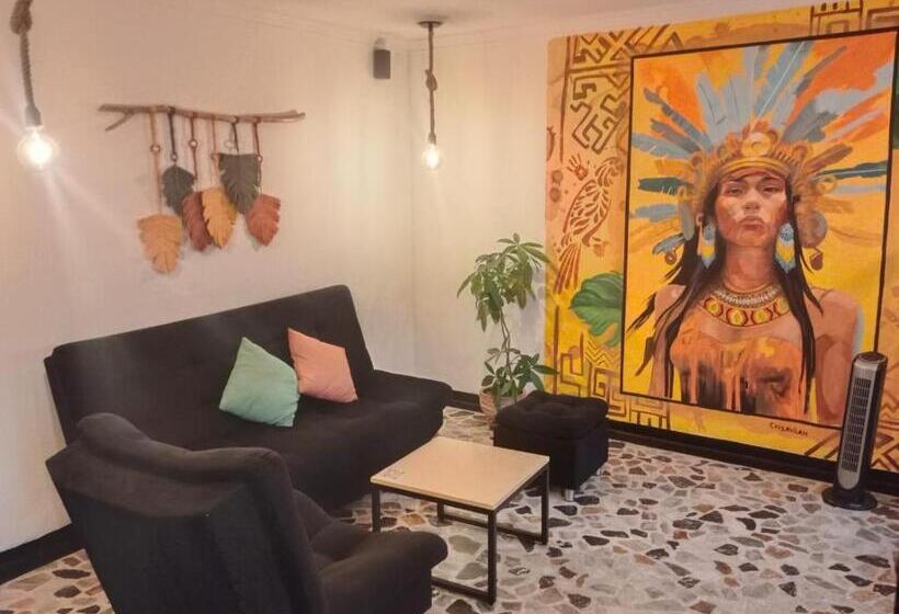 پانسیون La Iguana Café Y Más