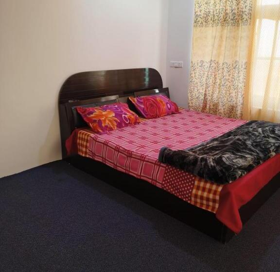 פנסיון Magray Guest House