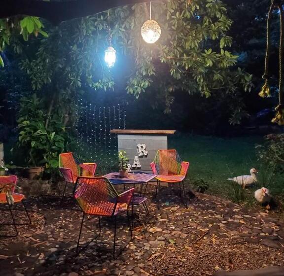 פנסיון Teques Escape Natural