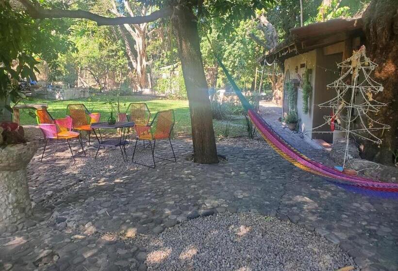 פנסיון Teques Escape Natural