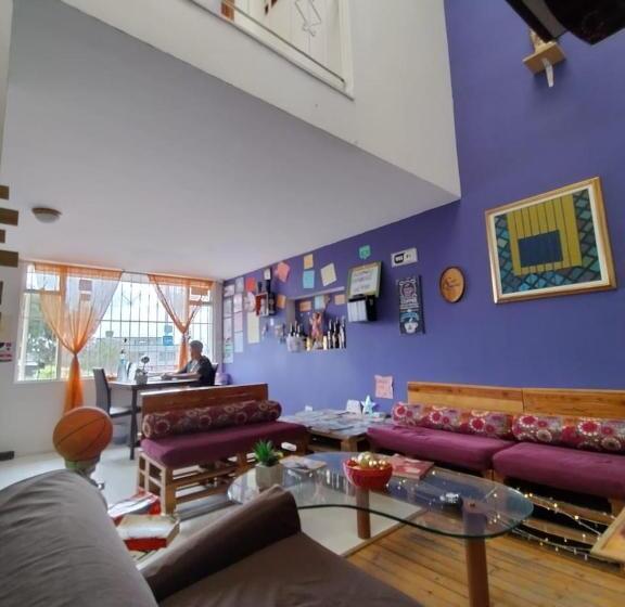 膳宿费 Zipa Hostel