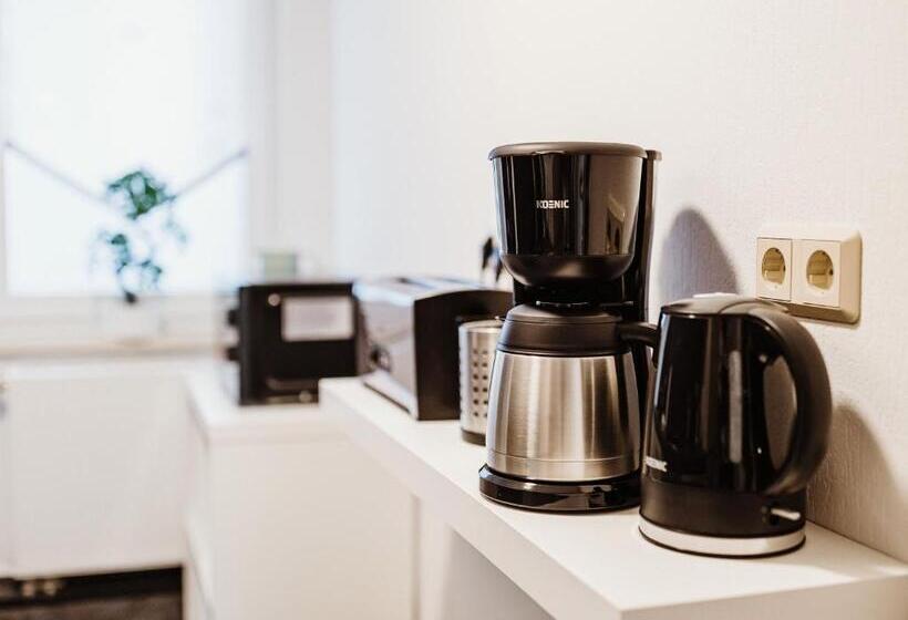 Rebentisch   Hotel Ferienwohnungen Restaurant