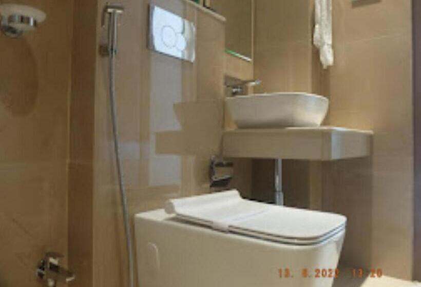 Red Orchid Hotel Kanpur