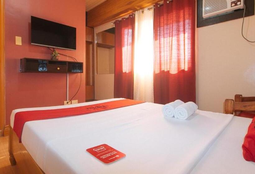 Reddoorz @ Farm Side Hotel Laoag City