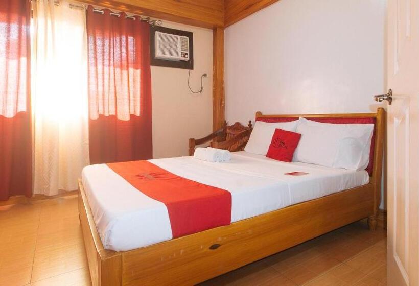 Reddoorz @ Farm Side Hotel Laoag City