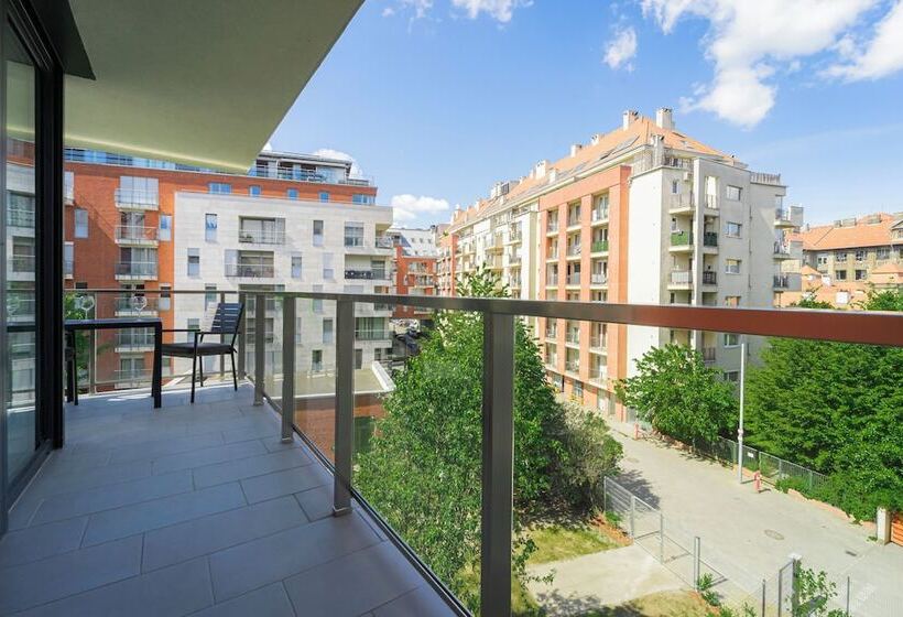 Spirit Apartments By Urbanrent