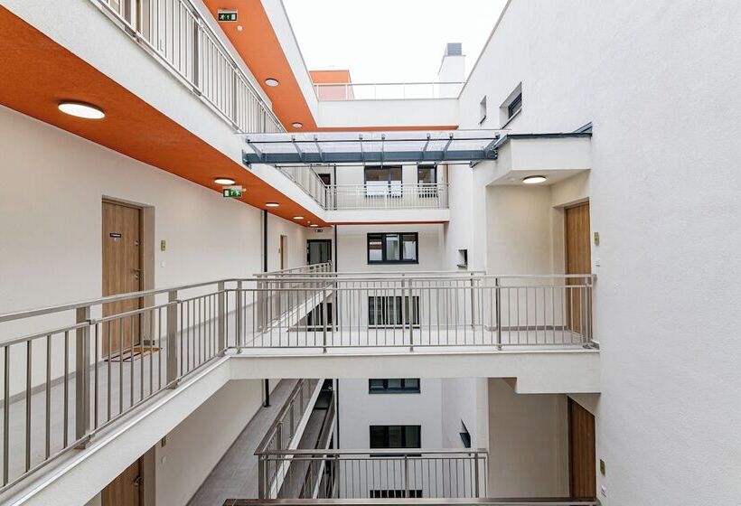 Spirit Apartments By Urbanrent