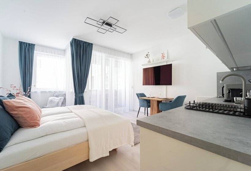 Spirit Apartments By Urbanrent