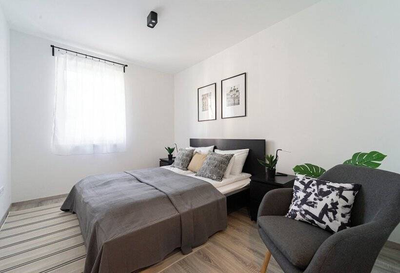 Spirit Apartments By Urbanrent