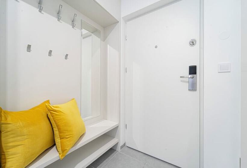 Spirit Apartments By Urbanrent