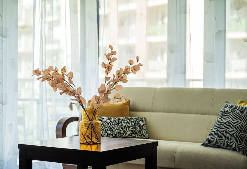 Spirit Apartments By Urbanrent