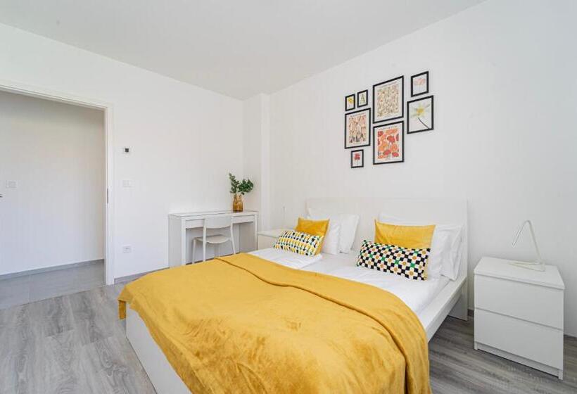 Spirit Apartments By Urbanrent