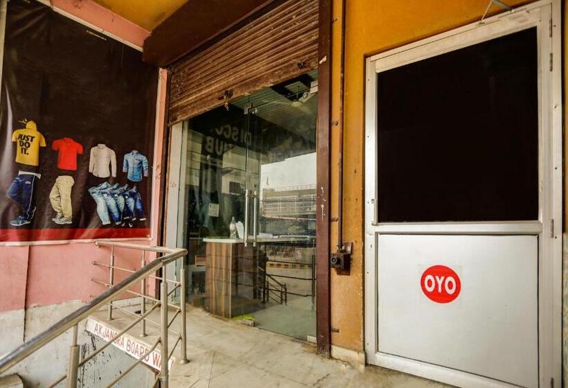 호텔 Spot On Swagat