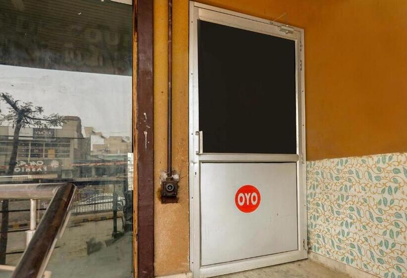 호텔 Spot On Swagat