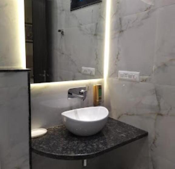 The Imperial Hotel And Convention Centre Kanpur