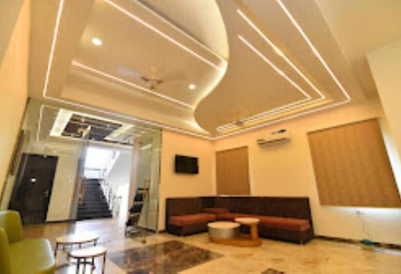 The Imperial Hotel And Convention Centre Kanpur