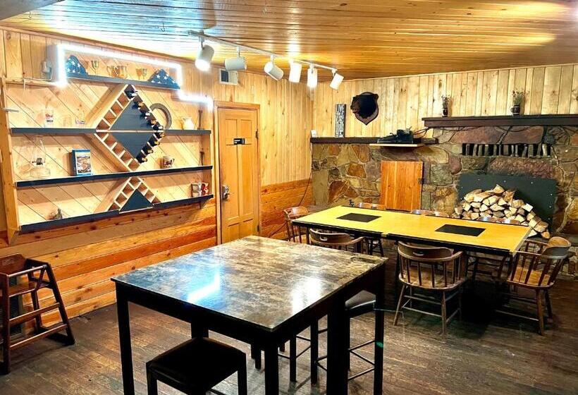 Triple G’s Resort   Geodome 4