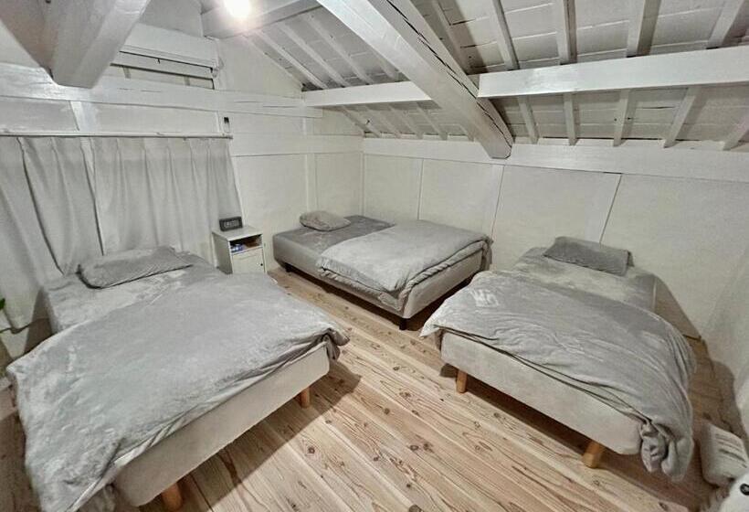 הוסטל Guest House Detarameso