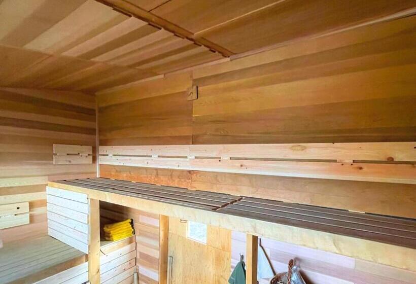 הוסטל Guest House Detarameso