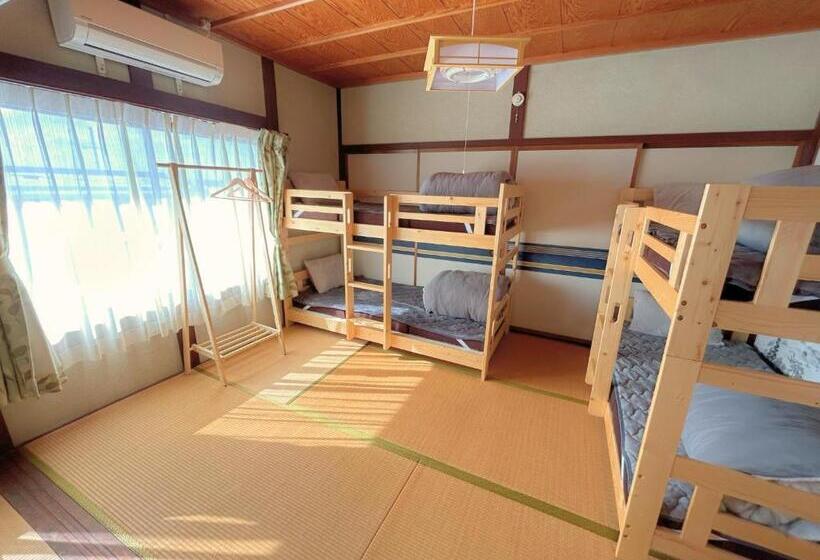 הוסטל Guest House Detarameso