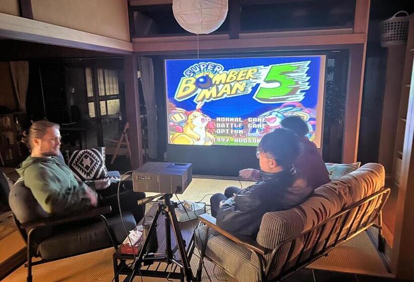 הוסטל Guest House Detarameso