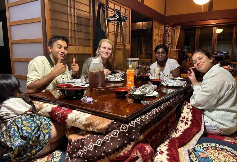 فندق صغير Guest House Detarameso