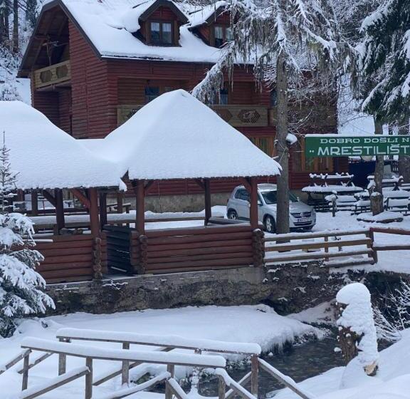 هاستل Mrestilište Vareš