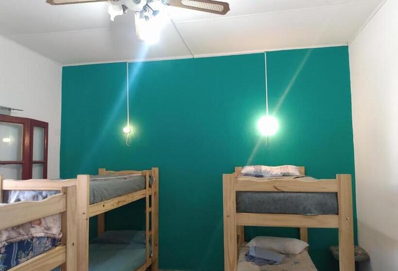 فندق صغير Rhombus Hospedaje Y Habitaciones