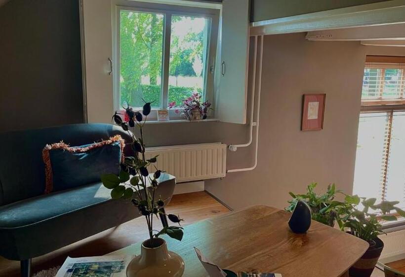 تختخواب و صبحانه Hoeve Bij Vosselen