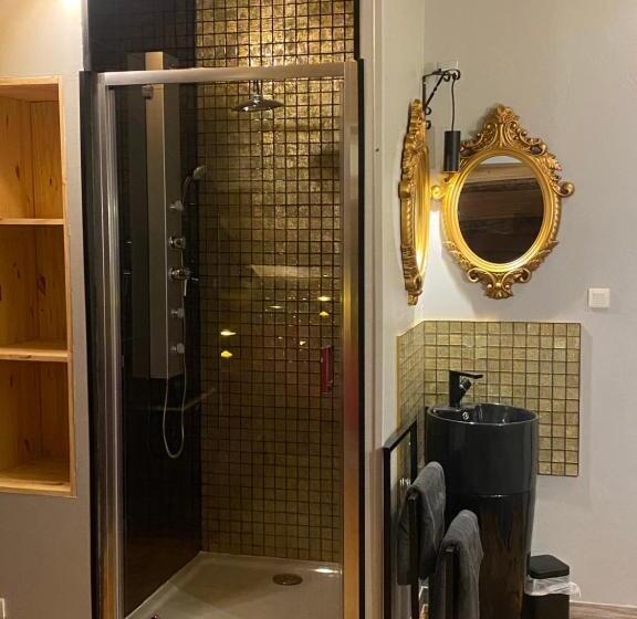 مبيت وإفطار à Home Love Spa, Le Plus Luxueux Parmi Nos 2 établissements