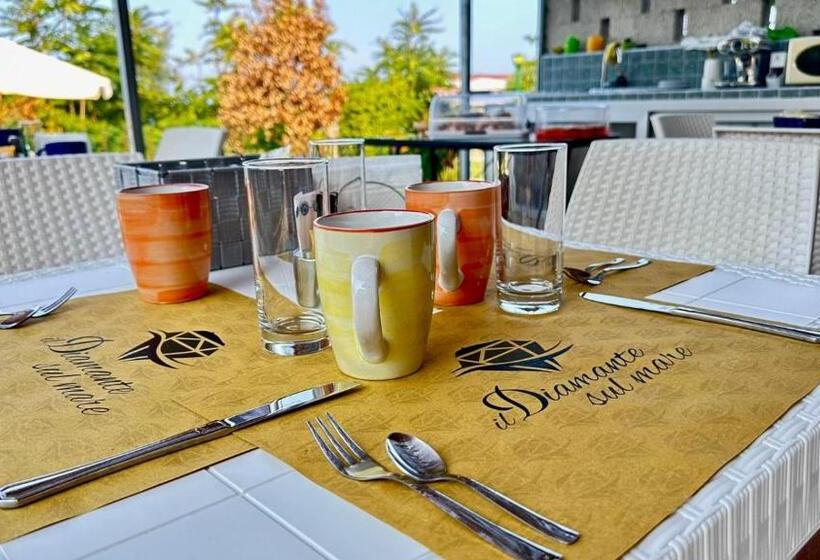 تختخواب و صبحانه Il Diamante Sul Mare