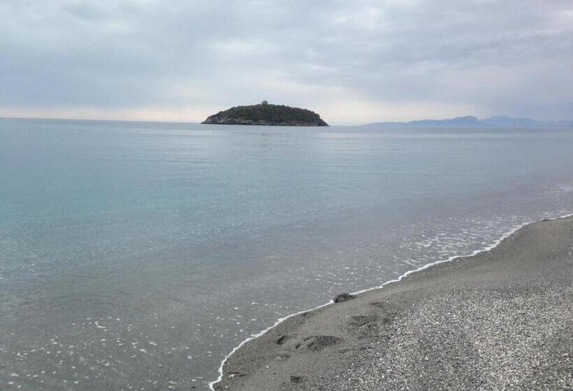 تختخواب و صبحانه Il Diamante Sul Mare