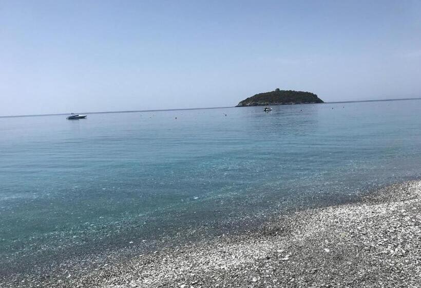 تختخواب و صبحانه Il Diamante Sul Mare