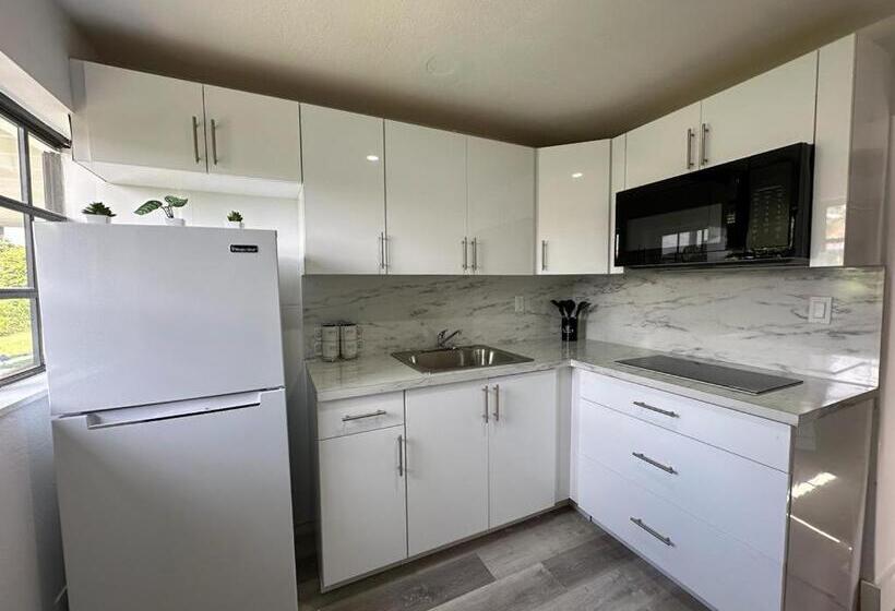 مبيت وإفطار Private Suite Close To Kendall Hospital And Fiu