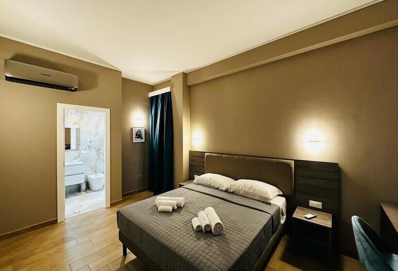 تختخواب و صبحانه Sunset Guest House