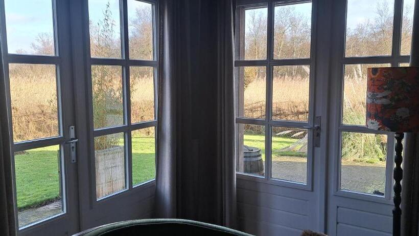 ベッドアンドブレックファースト Waterjuffer